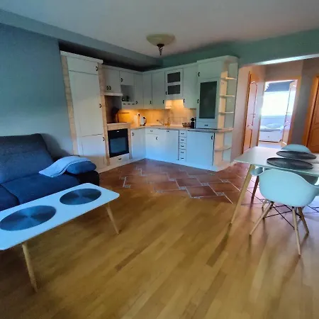 Apartament Bianca Apartment *